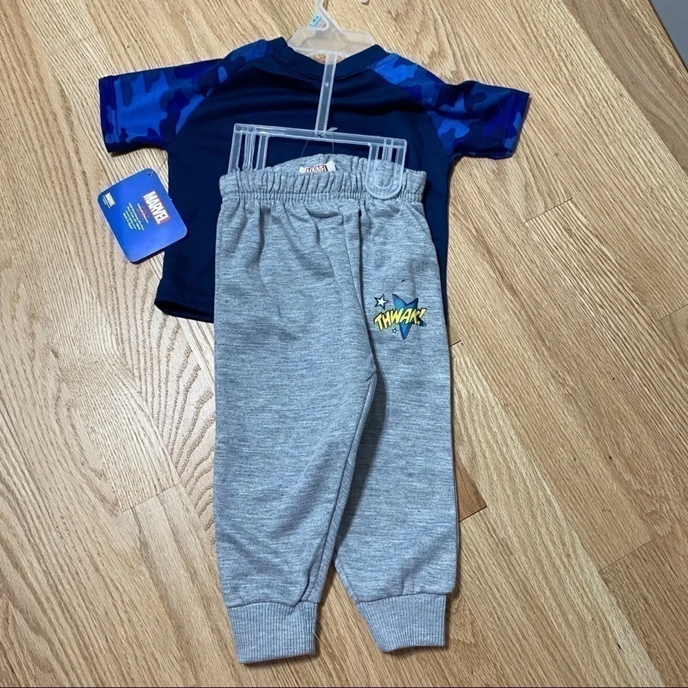 Avengers Sweatpants Outfit NWT Sz 18 months Short Sleeve Marvel